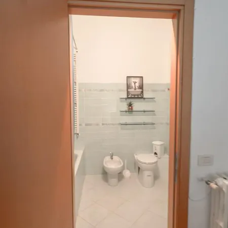 Residenza Al Vicoletto 130mq Free Parking Piazza Erbe Διαμέρισμα *